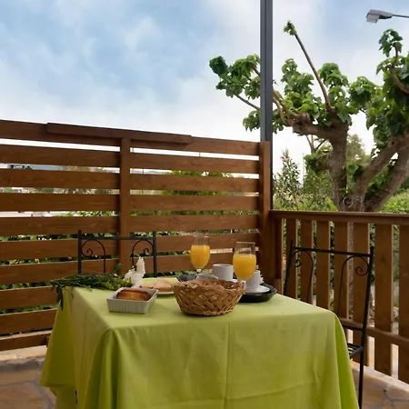 Apartment Anais Apartments In Laganas 2 *